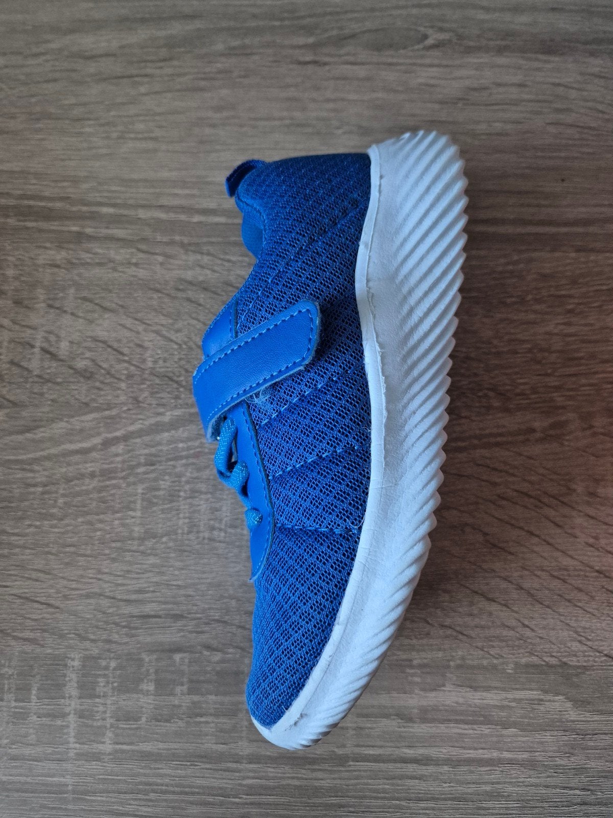 Nieuwe blauwe gymschoenen maat 31 - Osaga, Ophalen, Nieuw, Jongen of Meisje