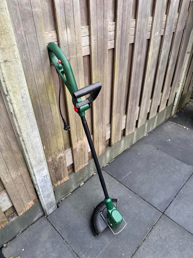 Bosch grastrimmer, Ophalen, Gebruikt, 10 tot 30 cm, Elektrisch