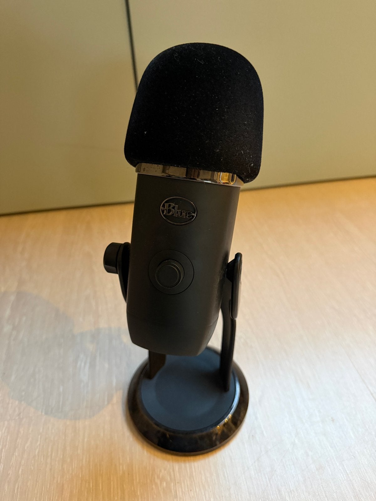 Blue Yeti X USB Microfoon + Plopkap, Muziek en Instrumenten, Microfoons, Ophalen, Gebruikt, Studiomicrofoon
