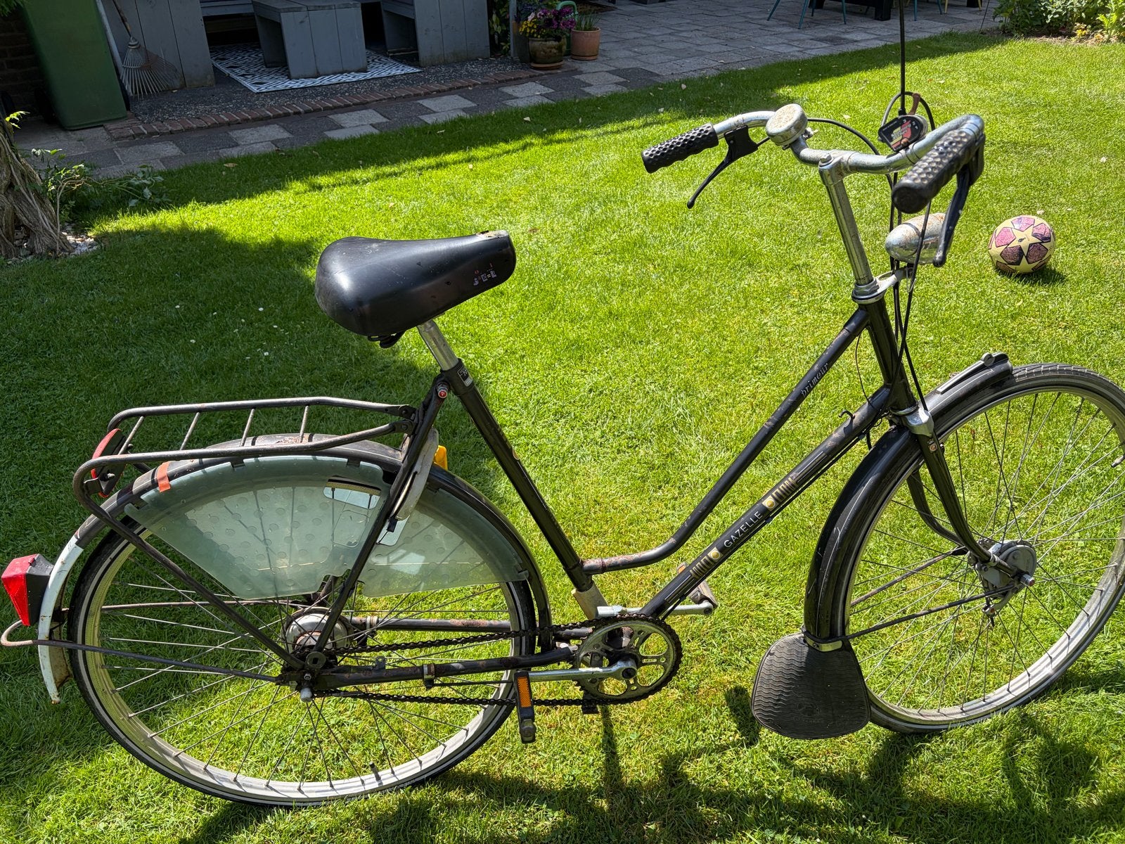 Gazelle Damesfiets - Klassiek Model, Fietsen en Brommers, Fietsen | Dames | Damesfietsen, Ophalen, Velgrem, Versnellingen, Gazelle