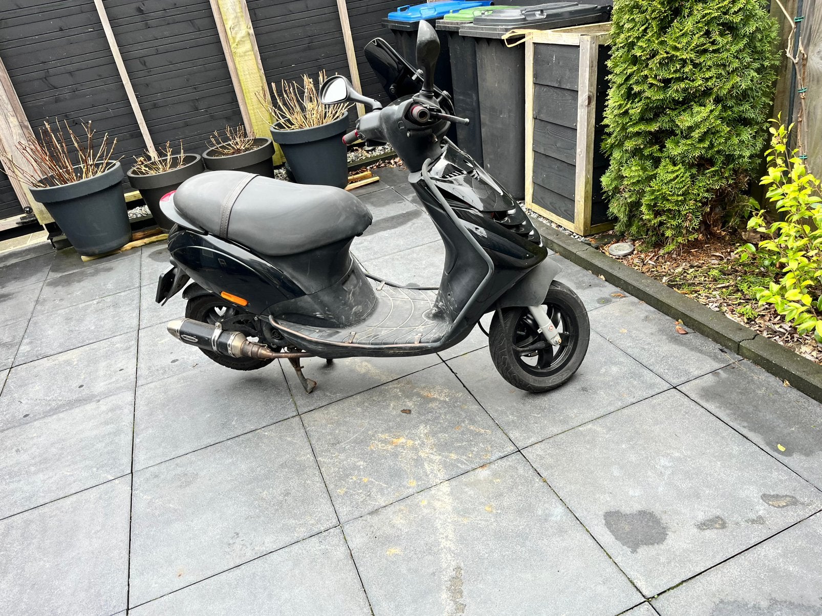 Zip iget e5 2021, Ophalen, Zip, Zo goed als nieuw, Benzine