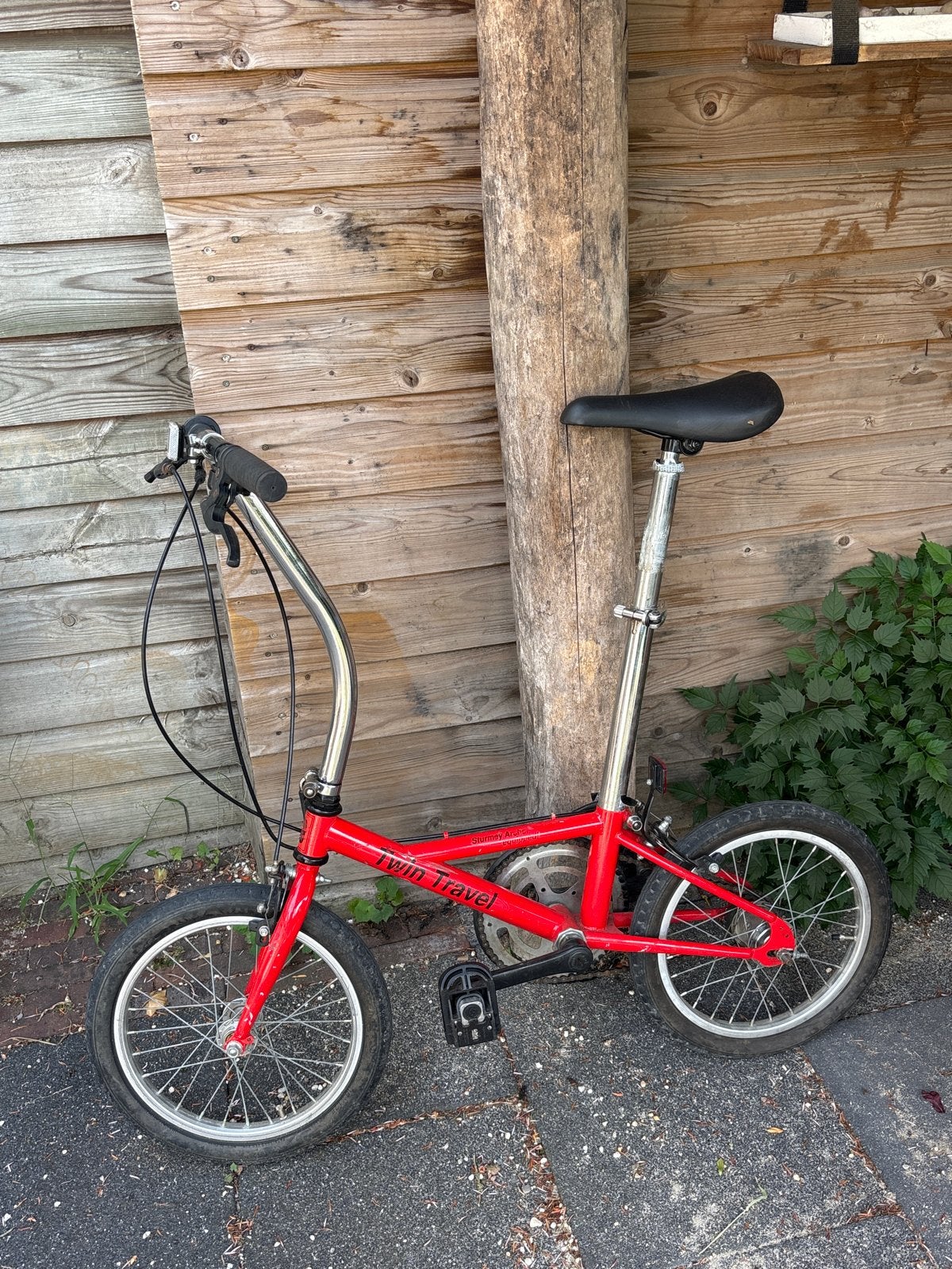 2x Rode Twin Travel vouwfiets - Compact en handig, Fietsen en Brommers, Fietsen | Vouwfietsen, Overige merken, Gebruikt, Velgrem