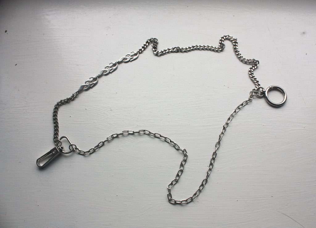 Nieuwe grijze ketting broek of tas Bershka, Ophalen of Verzenden, Nieuw