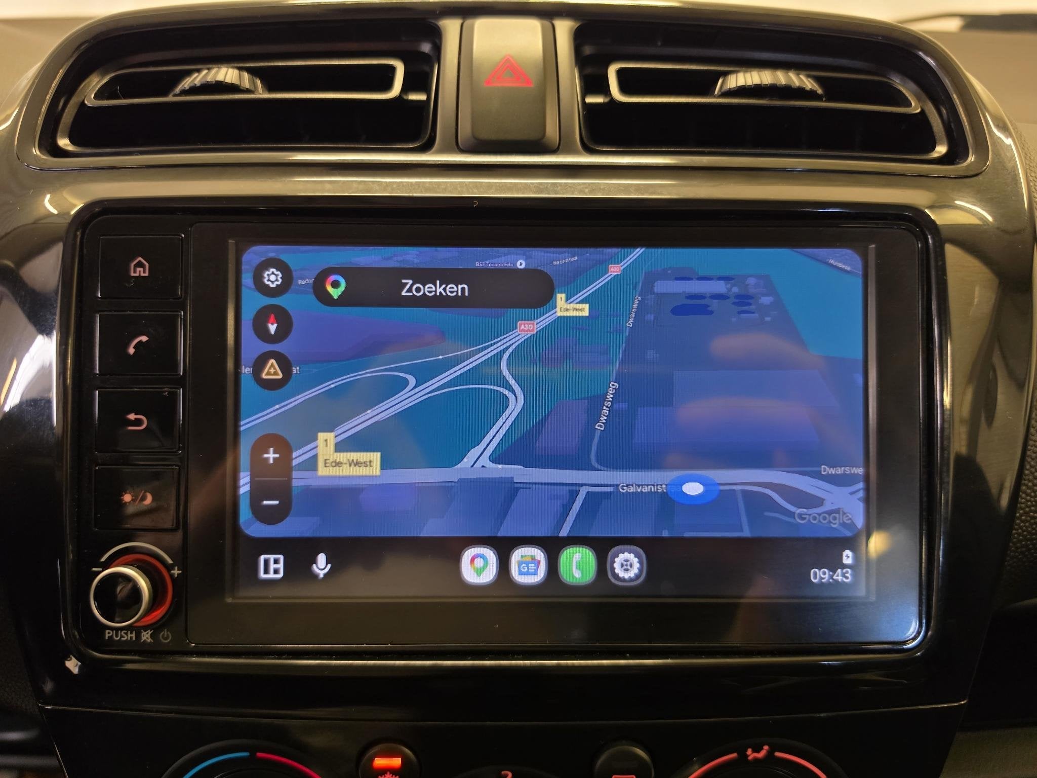 Mitsubishi Space Star 1.2 Connect+ | Apple CarPlay / Android, Voorwielaandrijving, Dealer onderhouden, Stof, Gebruikt