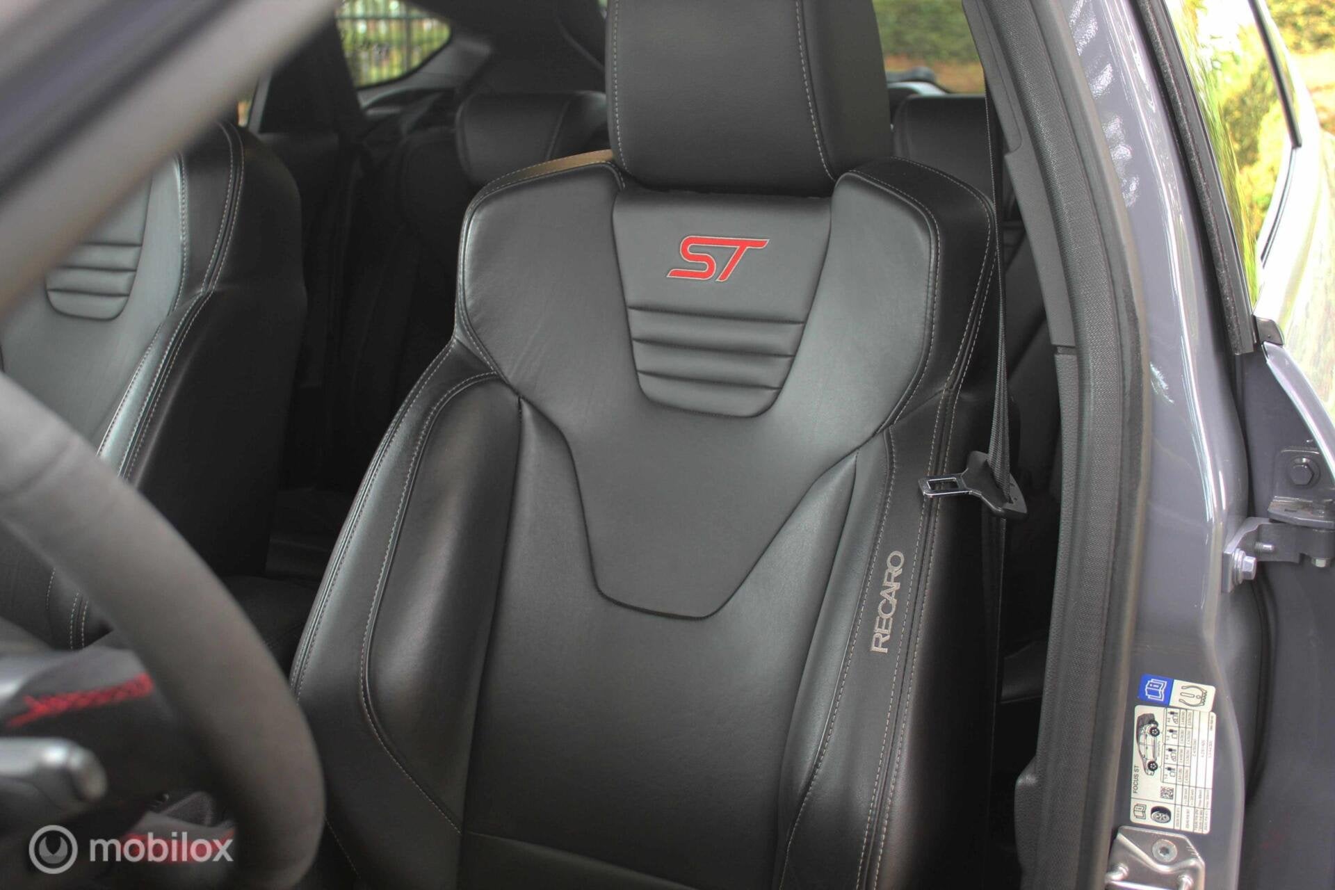 Foto 22 van Ford Focus ST3 - Stage 1 tuning | Inruil mogelijk.
