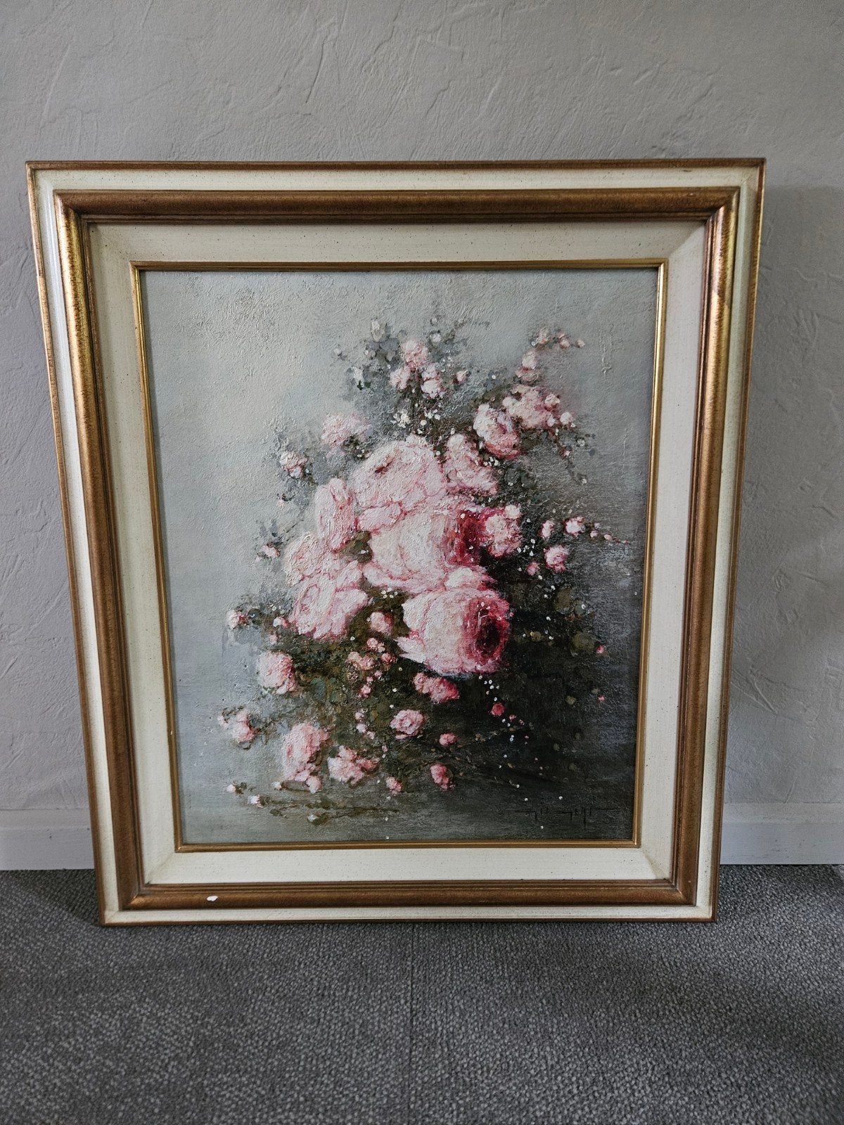 Schilderij met roze bloemen in lijst, 76 x 66 cm, Antiek en Kunst, Kunst | Schilderijen | Klassiek, Bloemen, Doek, Ophalen of Verzenden
