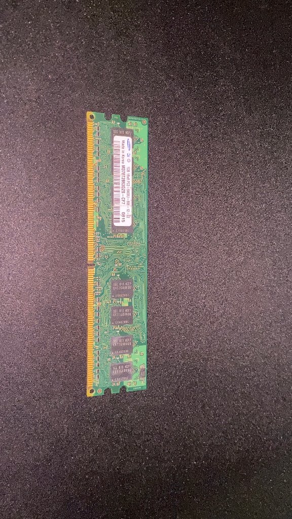 Samsung 1G ddr2 Ram, Computers en Software, RAM geheugen, Ophalen of Verzenden, DDR2, Desktop, Gebruikt