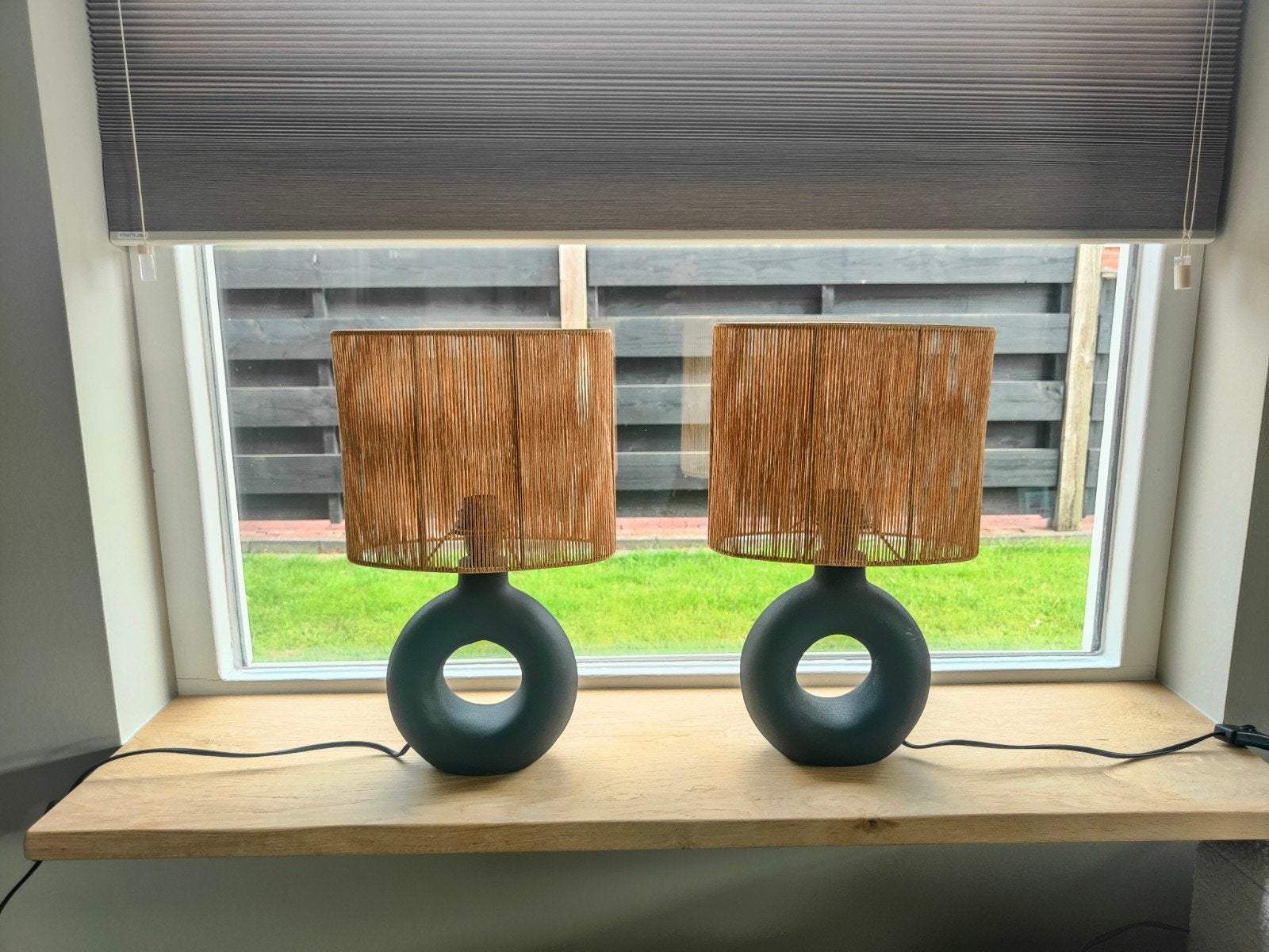 2x nieuwe lampvoet Cirkel Zwart Kwantum, Huis en Inrichting, Lampen | Tafellampen, Zwart, Ophalen of Verzenden, Industrieel