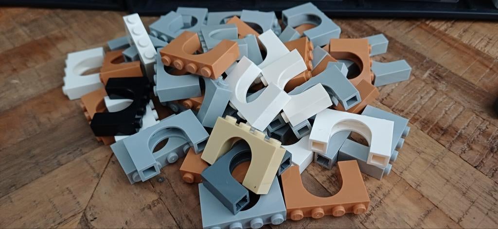 50x Lego Arch 1x4x2 in diverse kleuren MOC, Ophalen of Verzenden, Gebruikt, Losse stenen, Lego