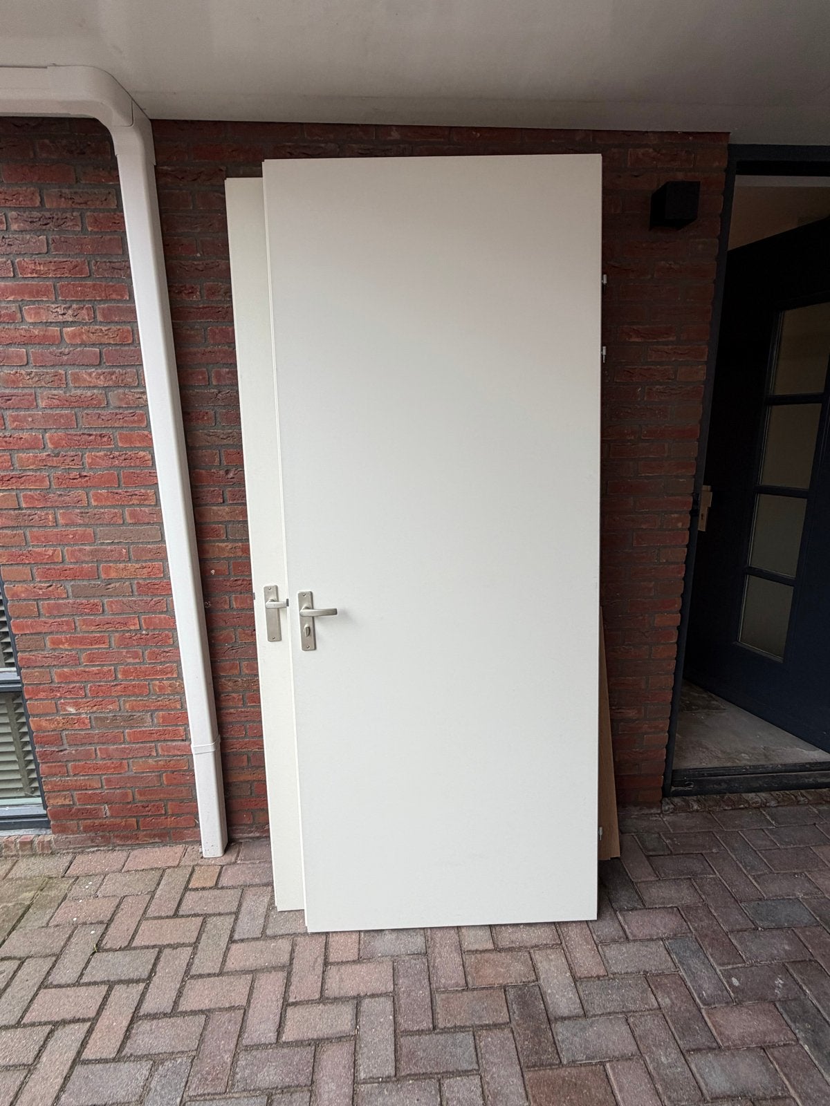 Witte binnendeur met beslag - Zo goed als nieuw, Ophalen, Gebruikt, 80 tot 100 cm, 215 cm of meer