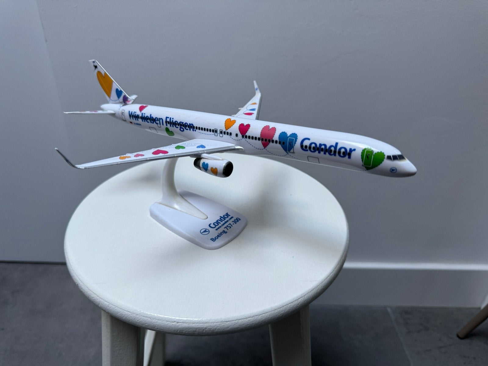 Condor B757-300 'Wir lieben fliegen' schaal 1:200, Ophalen of Verzenden, Zo goed als nieuw
