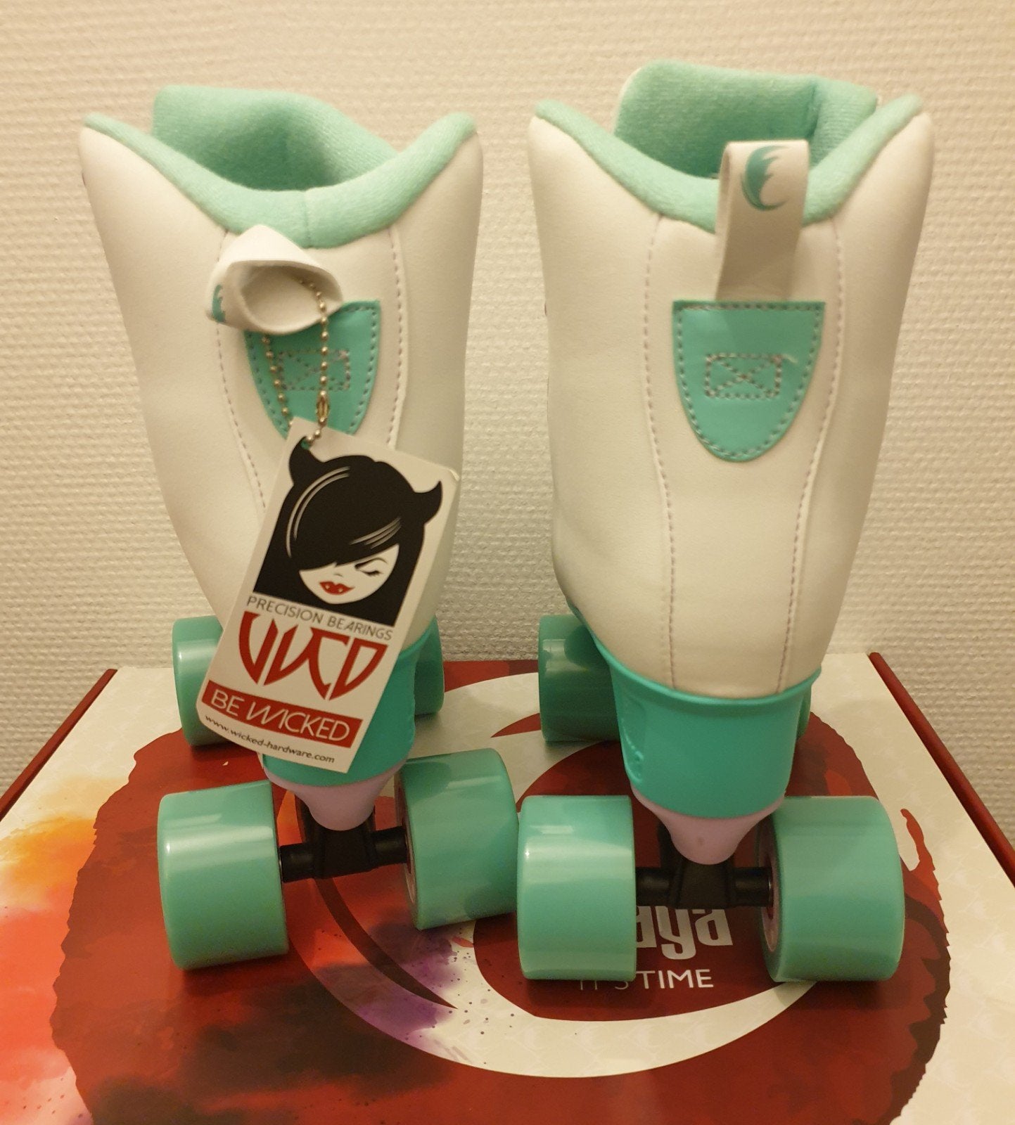 Chaya Melrose White Teal rollerskates. NIEUW!, Ophalen of Verzenden, Nieuw