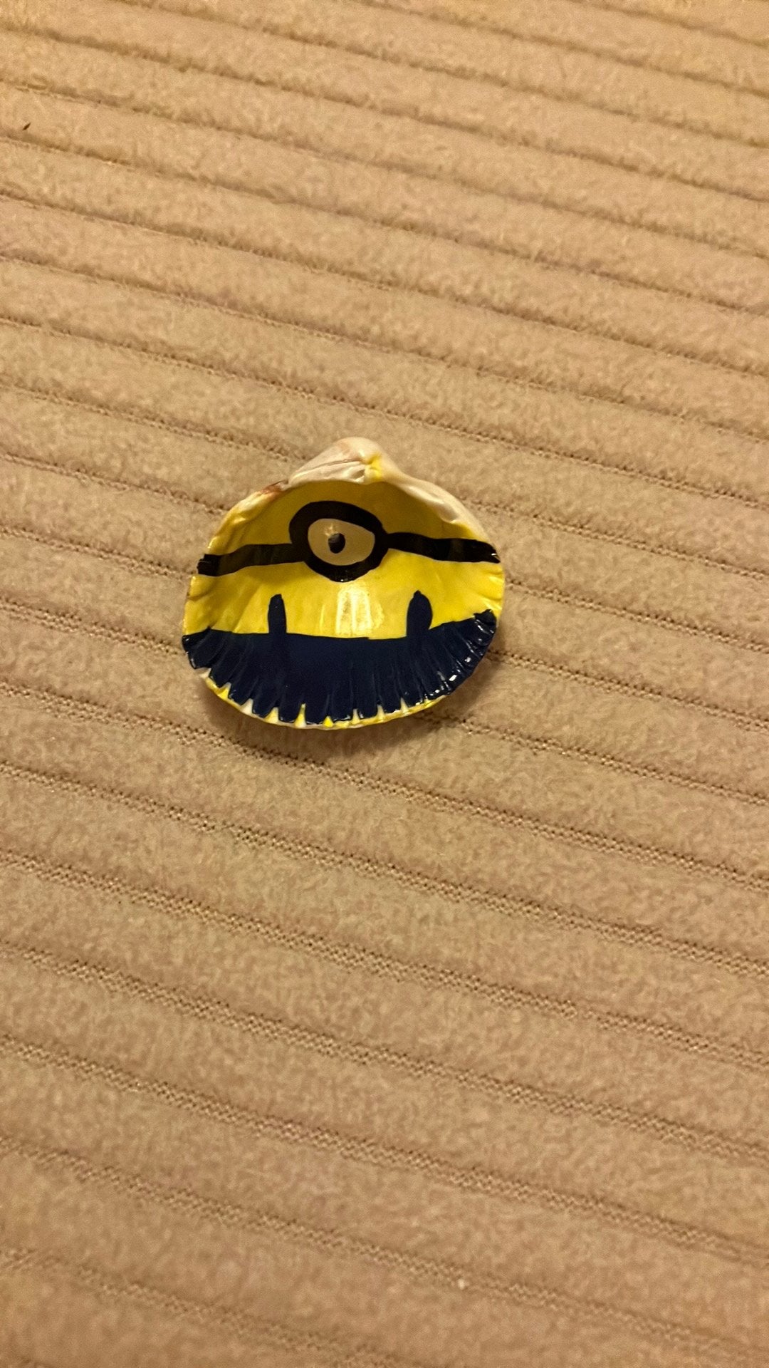 Minion schelp. Zelf gemaakt!, Ophalen of Verzenden, Zo goed als nieuw