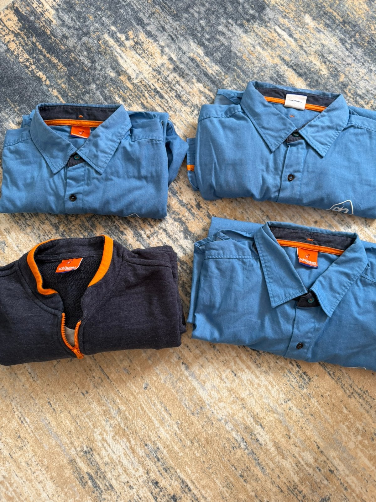 Albert Heijn Staff Uniform Bundle | 3 Shirts + 1 Jacket, Ophalen of Verzenden, Zo goed als nieuw, Maat 48/50 (M)