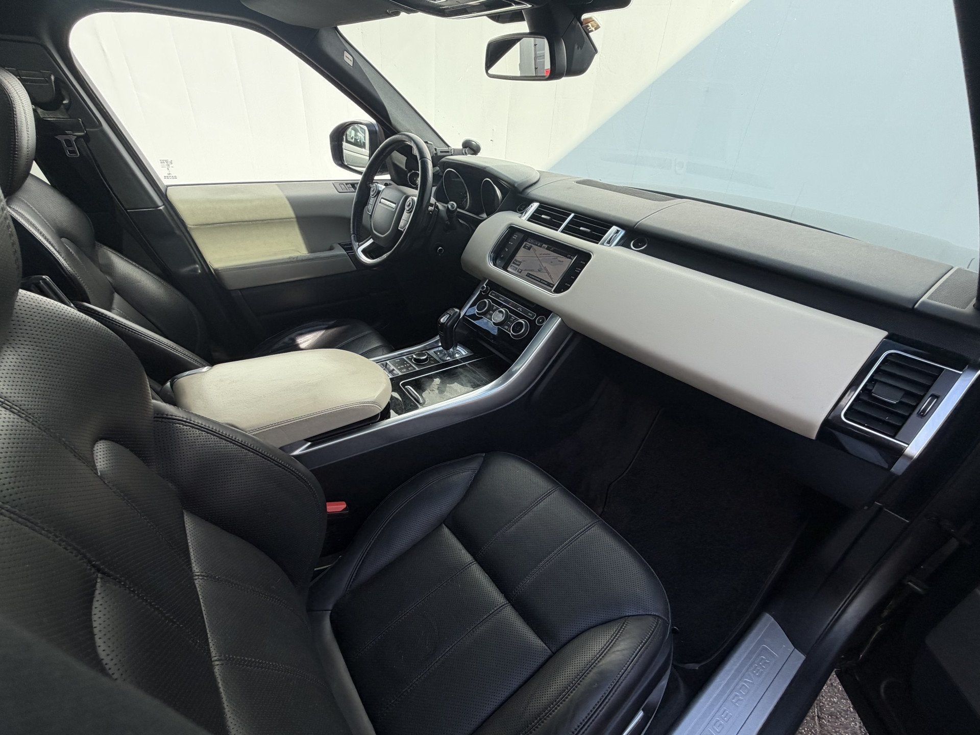 Land Rover Range Rover Sport 3.0 TDV6 HSE Dynamic Trekhaak P, Auto's, Euro 5, Gebruikt, 2993 cc, 258 pk