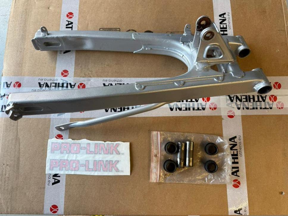 Honda mbx gestraald en gepoedercoate achterbrug, Motoren, Ophalen