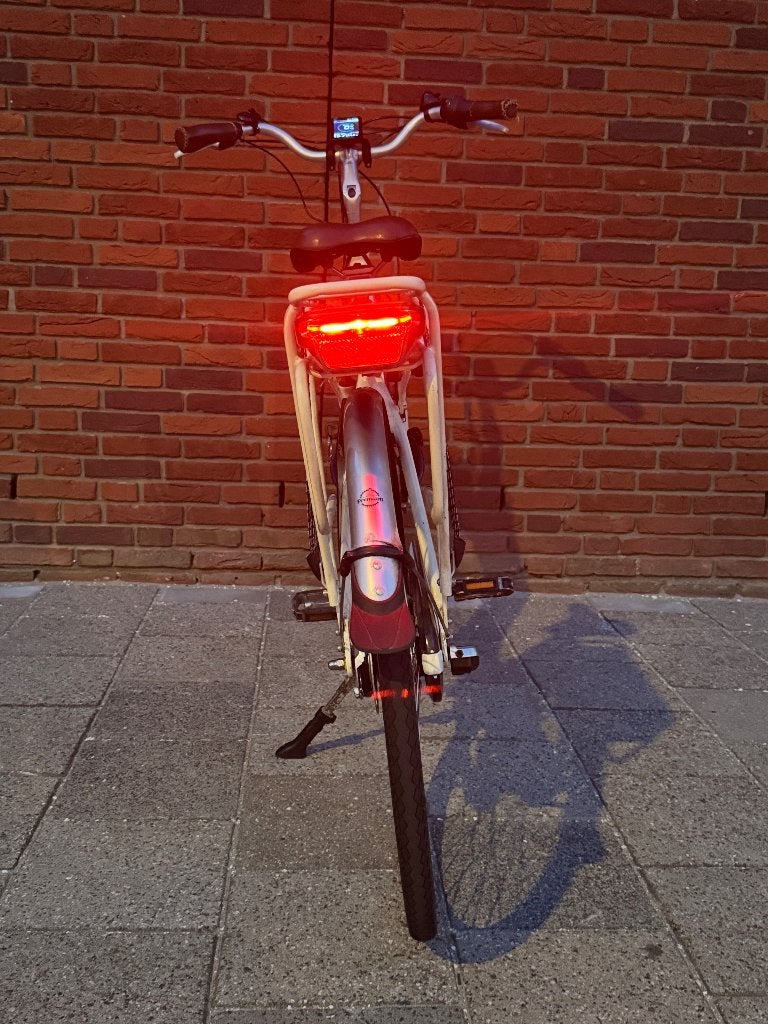 Prachtige Vogue E-bike elektrische fiets rijdt echt heerlijk, Fietsen en Brommers, Elektrische fietsen, Ophalen, Zo goed als nieuw