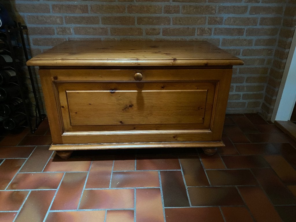 Dekenkist TV kist Grenen  90 x 53 x 52 cm., Ophalen, 50 – 75, Gebruikt, 50 tot 100 cm