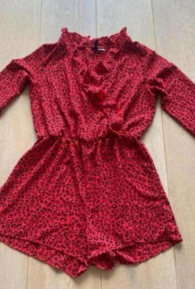 Jumpsuit M nieuwstaat, Ophalen of Verzenden, Zo goed als nieuw, Maat 38/40 (M), Rood