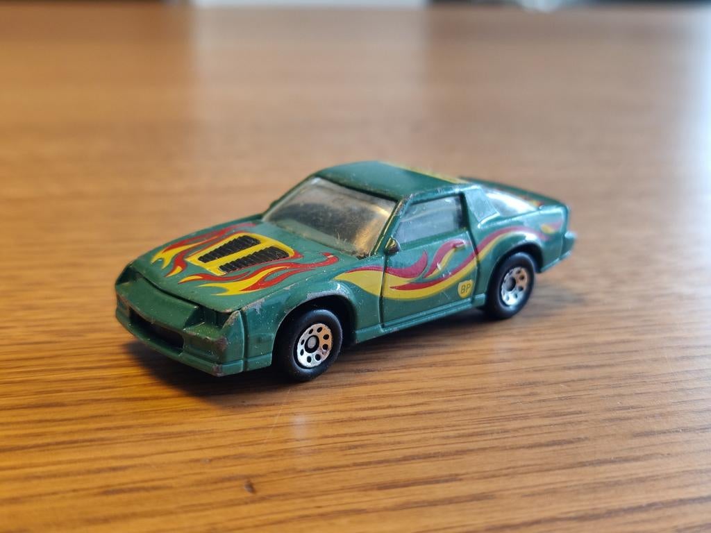 Matchbox BP Camaro Iroc Z 28, Hobby en Vrije tijd, Modelauto's | Overige schalen, Ophalen of Verzenden, Zo goed als nieuw, Auto