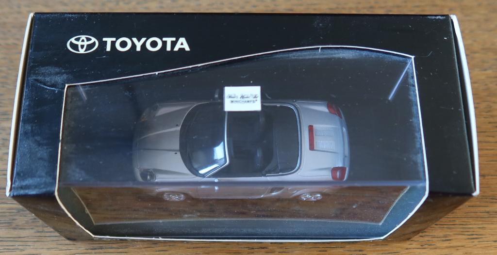 Minichamps - Toyota - Paul's Model Art, Hobby en Vrije tijd, Modelauto's | 1:43, Ophalen of Verzenden, Nieuw, Auto, MiniChamps