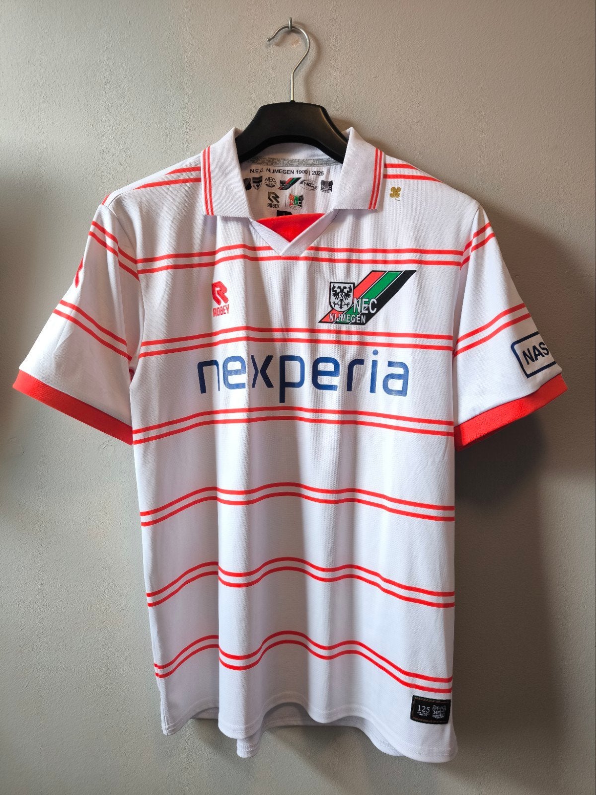 NEC Jubileum shirt 2025/2026 origineel, Maat L, Ophalen of Verzenden, Zo goed als nieuw, Shirt