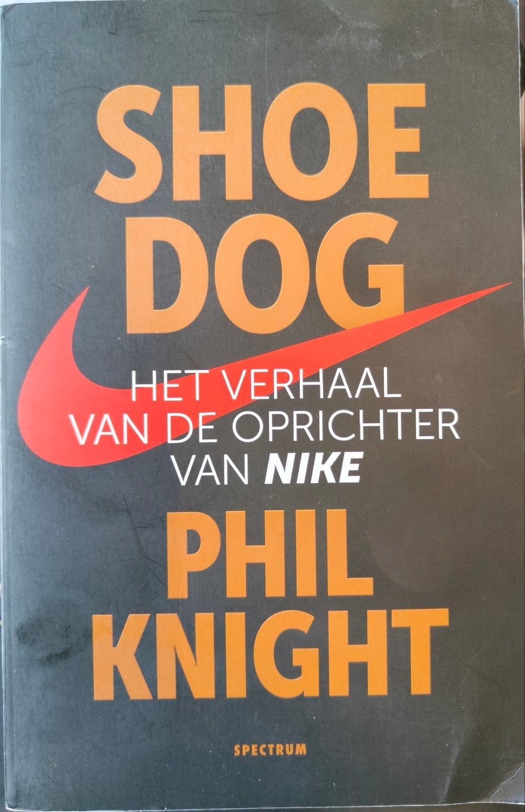 Shoe Dog: Het Verhaal van Nike door Phil Knight, Boeken, Ophalen of Verzenden, Zo goed als nieuw, Phil Knight, Sport