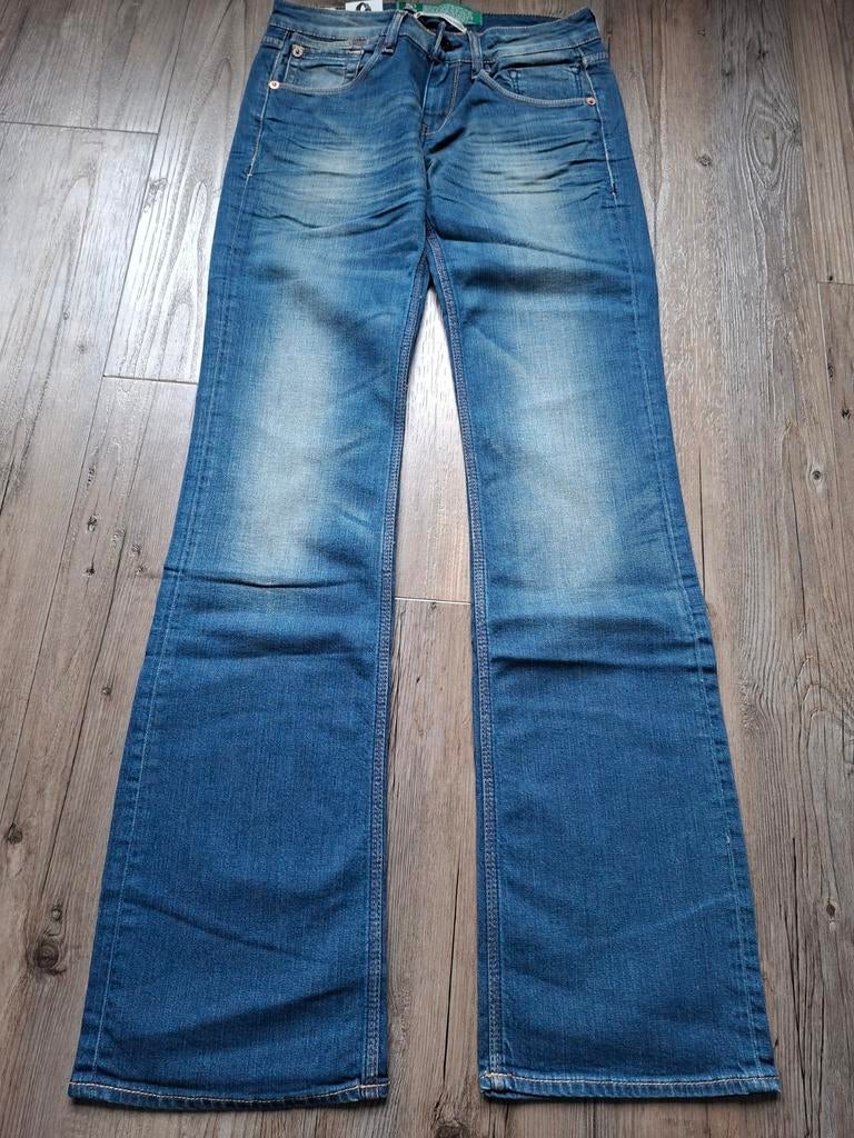 KUYICHI Wendy bootcut jeans W27 L34, Kleding | Dames, Spijkerbroeken en Jeans, Blauw, KUYICHI, Nieuw, Ophalen of Verzenden