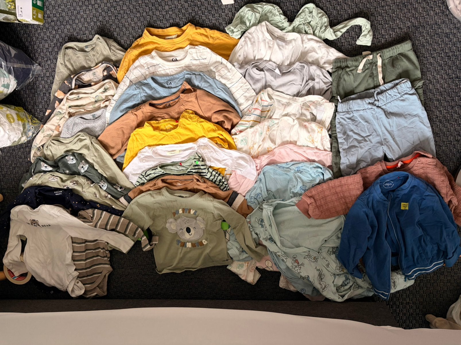 Kledingpakket jongen/unisex maat 86/92 (ca. 35 stuks), Ophalen, Gebruikt, Maat 86