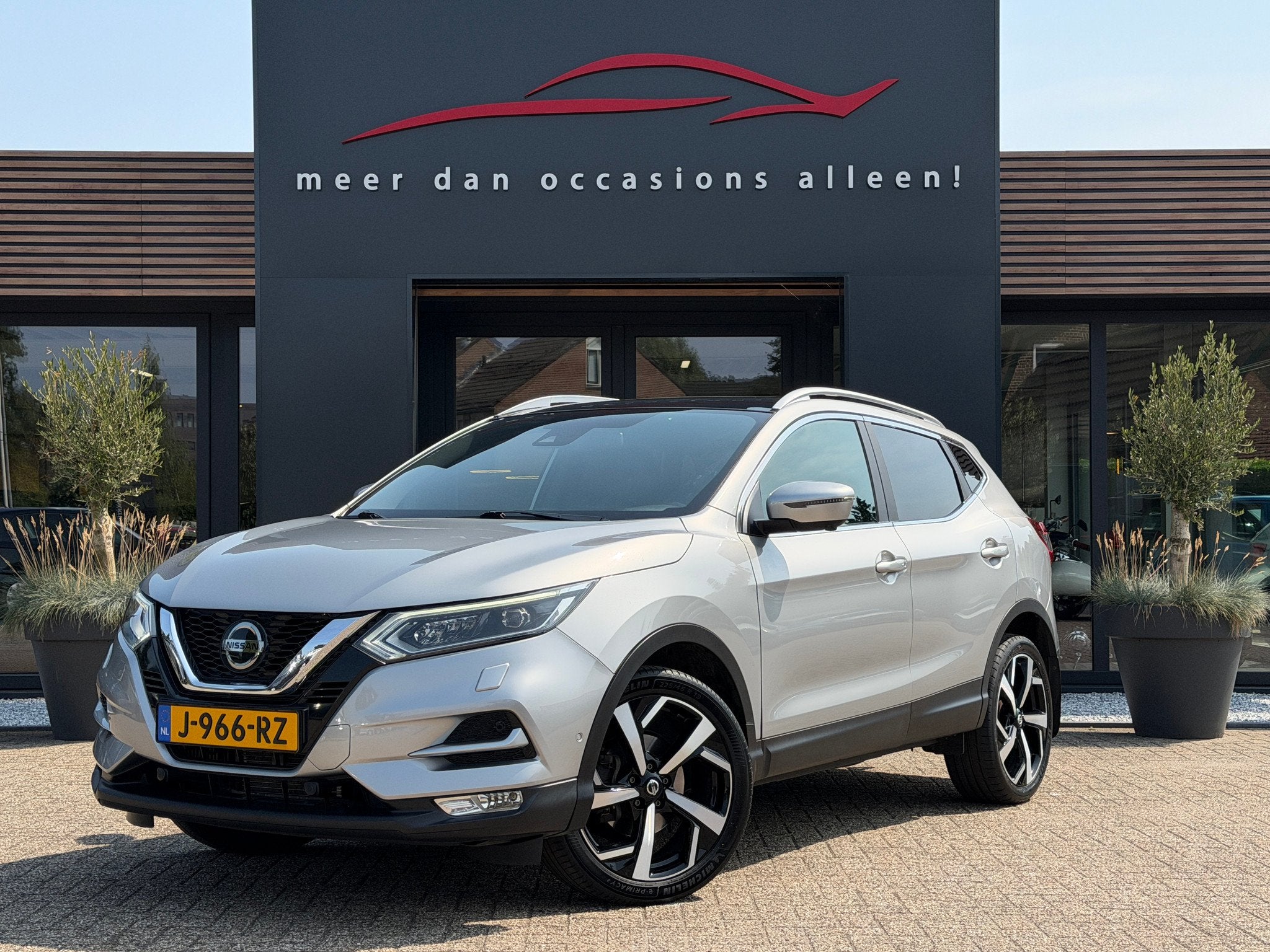 Nissan QASHQAI Qashqai DIG-T 115 Tekna+ Trekhaak-360 Camera-, Gebruikt, Bedrijf, 1000 kg, Qashqai