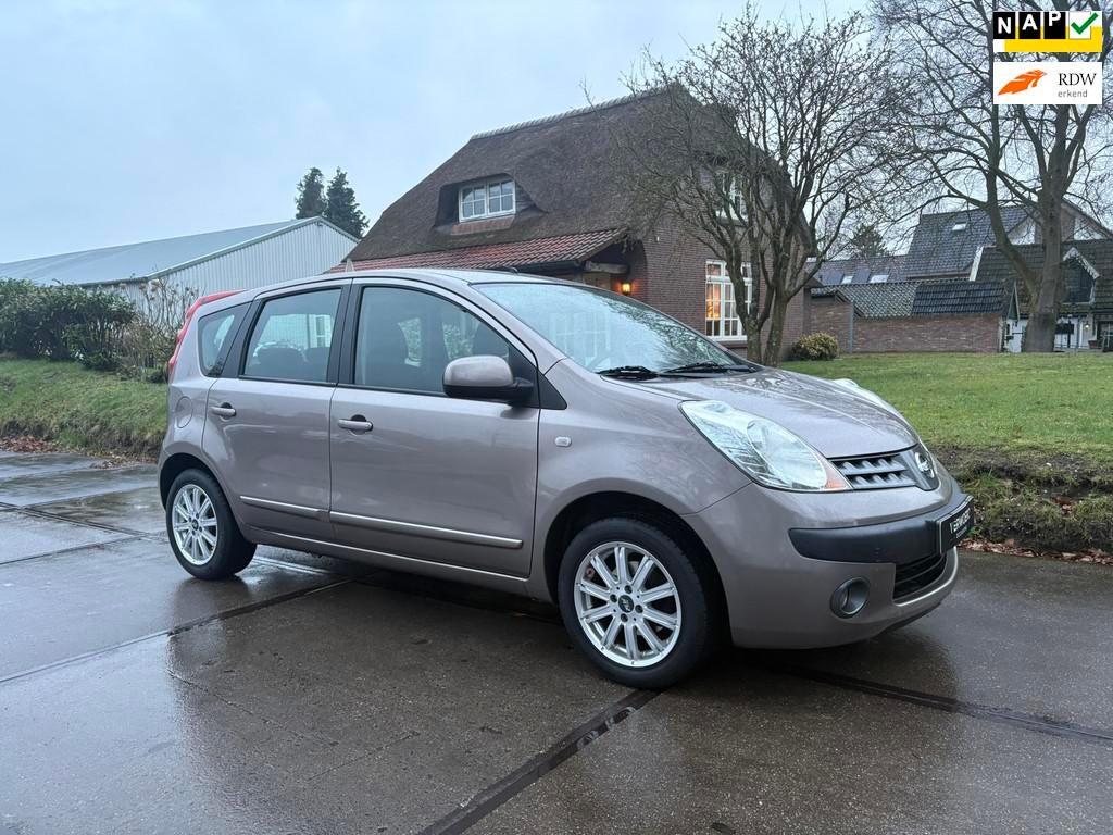 Nissan Note 1.4 Acenta|AIRCO|TREKHAAK|SENSOREN|ONDERHOUDEN|N, Voorwielaandrijving, Bruin, Origineel Nederlands, Bedrijf
