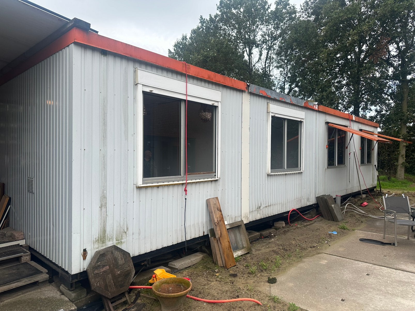Nette woonunit 72m2 elektrisch 4x18m2 schakelbare units, Ophalen, Gebruikt