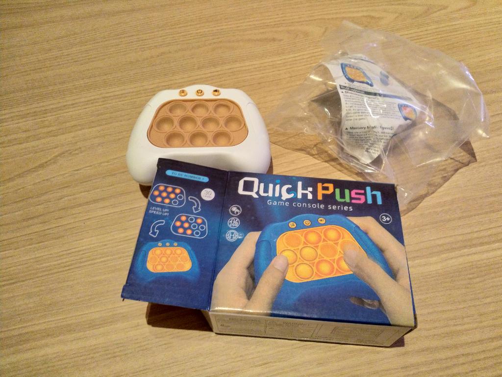 Plopper spelletje, quick push game, Kinderen en Baby's, Speelgoed | Overig, Nieuw, Jongen of Meisje, Ophalen of Verzenden