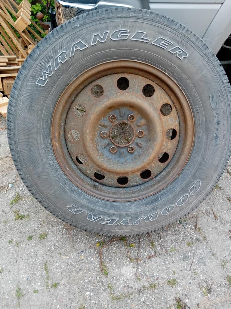 Goodyear Wrangler P275/65R18 band met velg, Ophalen, 18 inch, Gebruikt, 275 mm