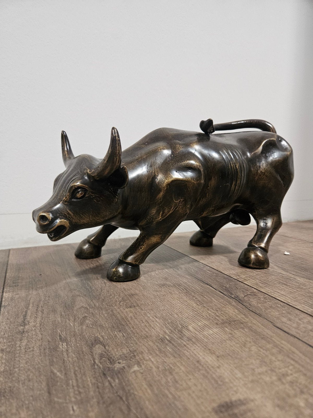 Massief bronzen stier (Wall Street Bull) van goede kwaliteit, Ophalen, 20 - 50 cm, Beeld, Bruin