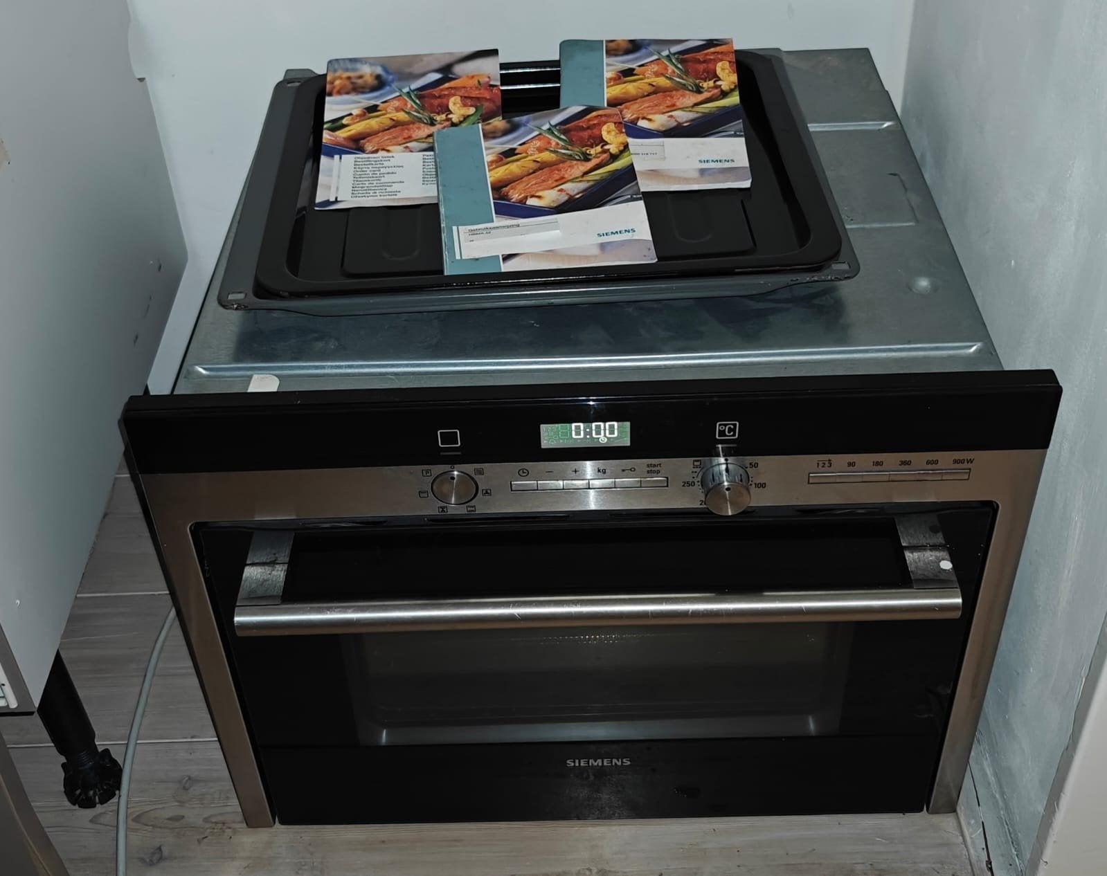 Siemens HB84K 52 inbouwoven met magnetron functie, Ophalen, Siemens, Combi-oven, Inbouw