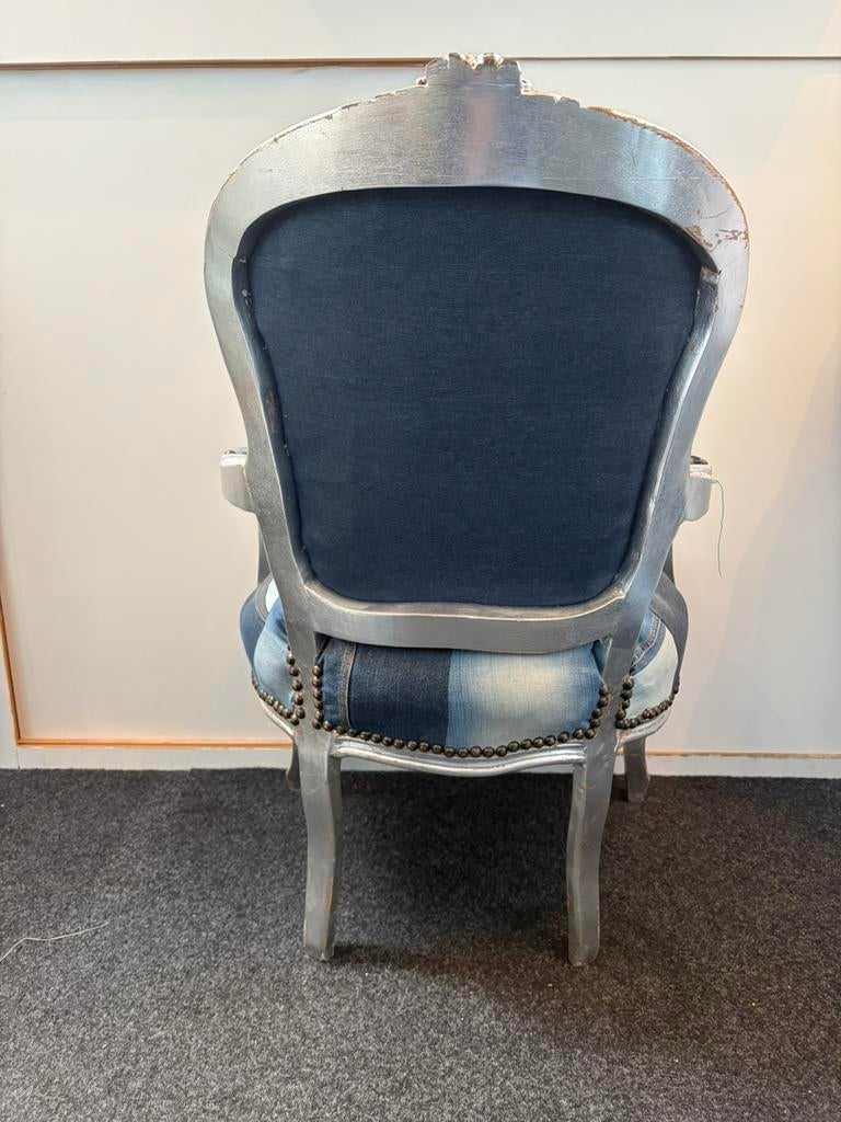 Barok stoel, Ophalen