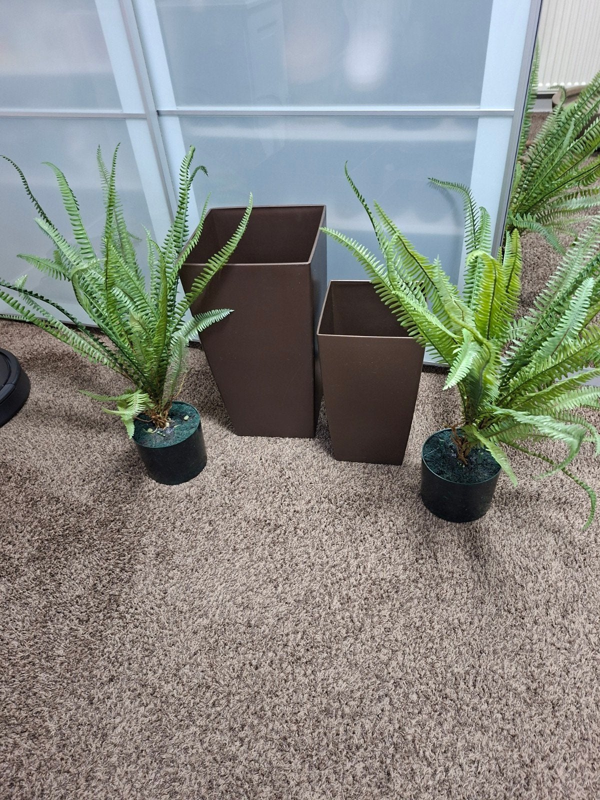 Set van 2 Elho Milano bloempotten en kunstvaren, Ophalen, Kunststof, Gebruikt, Minder dan 60 cm