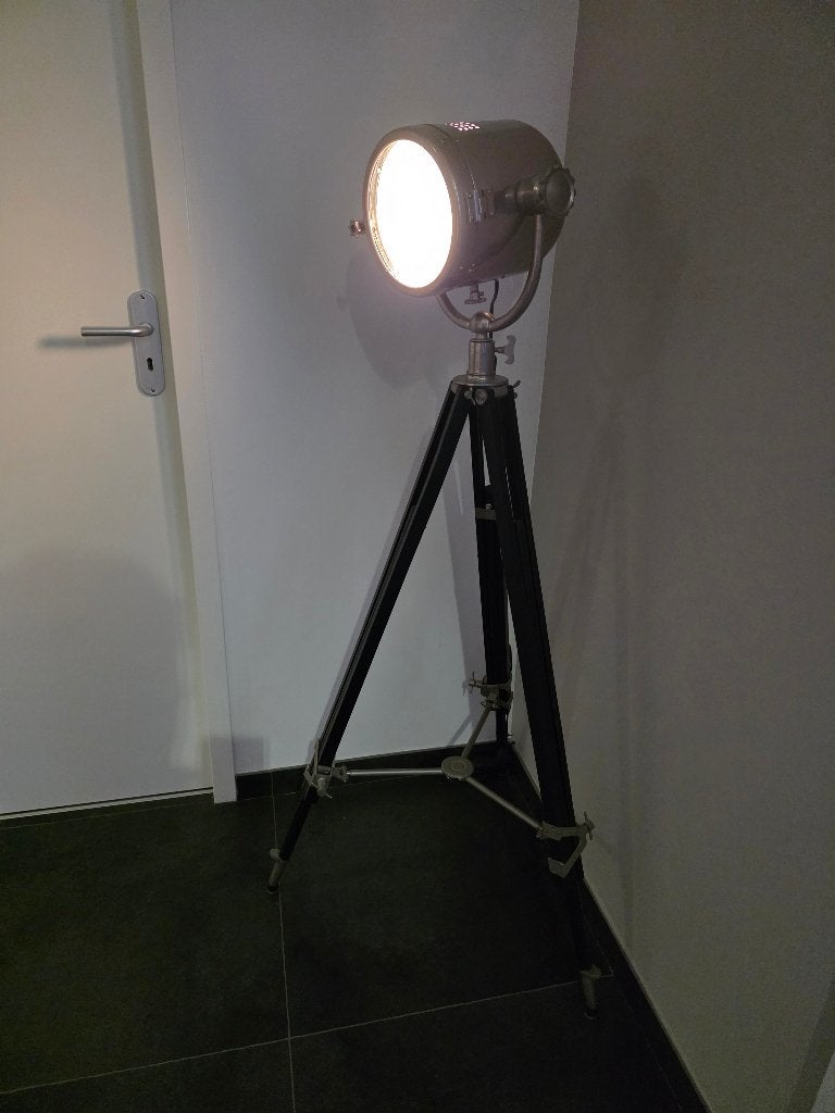 Industriële vloerlamp / spotlight / theaterlamp, Ophalen, 100 tot 150 cm, E27 (groot), Zo goed als nieuw