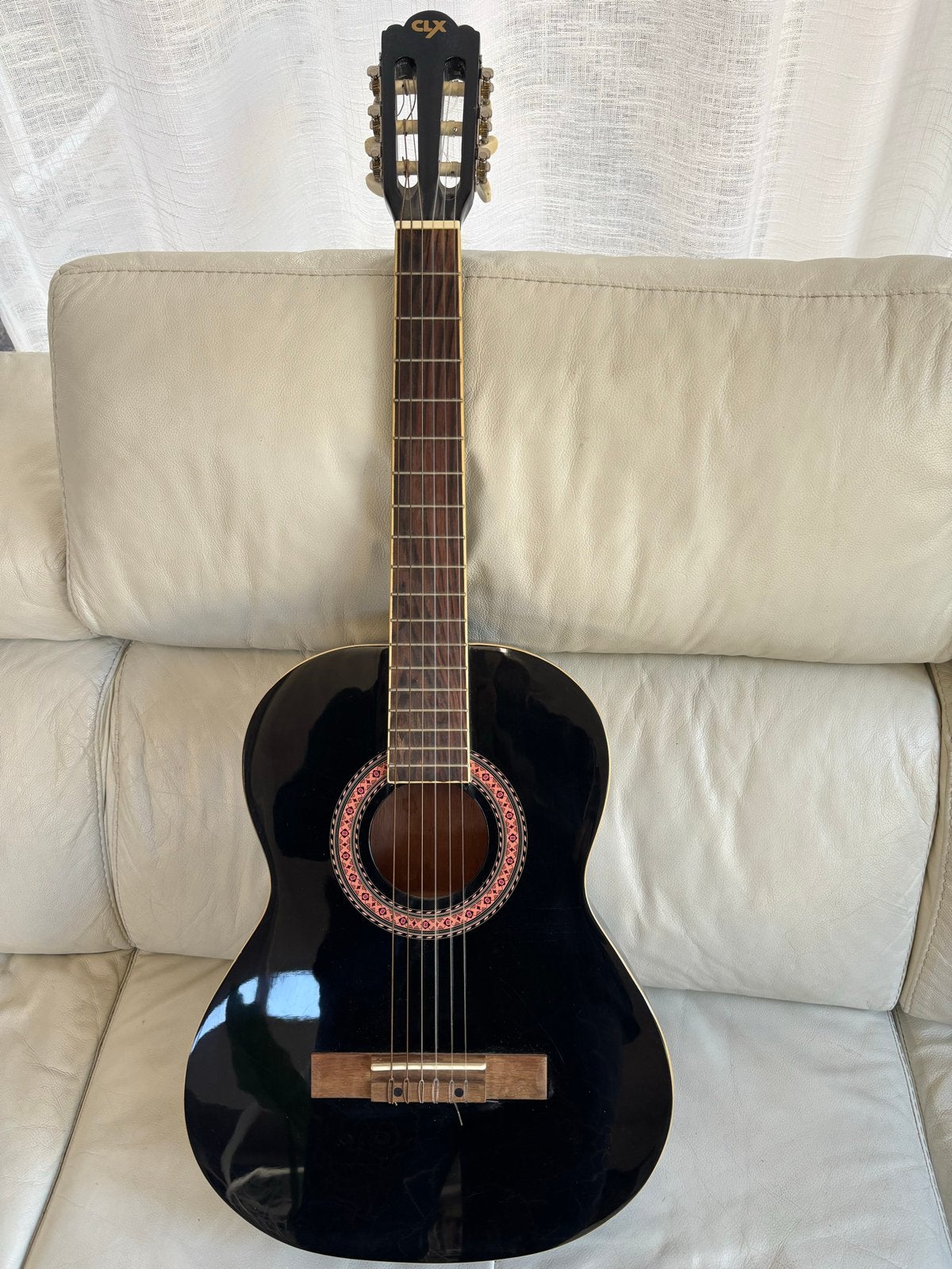 Gitaar starterspakket: Gitaar, lesboek, bladmuziekstandaard, Ophalen, Gebruikt, Klassieke of Spaanse gitaar