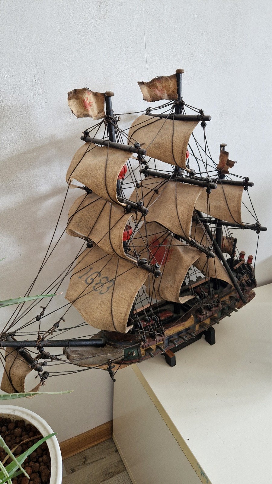 Groot vintage houten scheepsmodel 'Brandenburg 1683' – 70x65, Ophalen