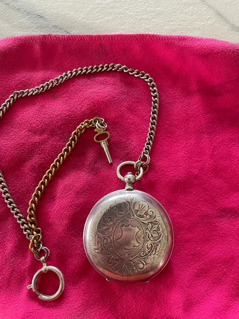 Gr, antiek zilveren sleutel zakhorloge, met ketting., Antiek en Kunst, Ophalen of Verzenden, Zilver