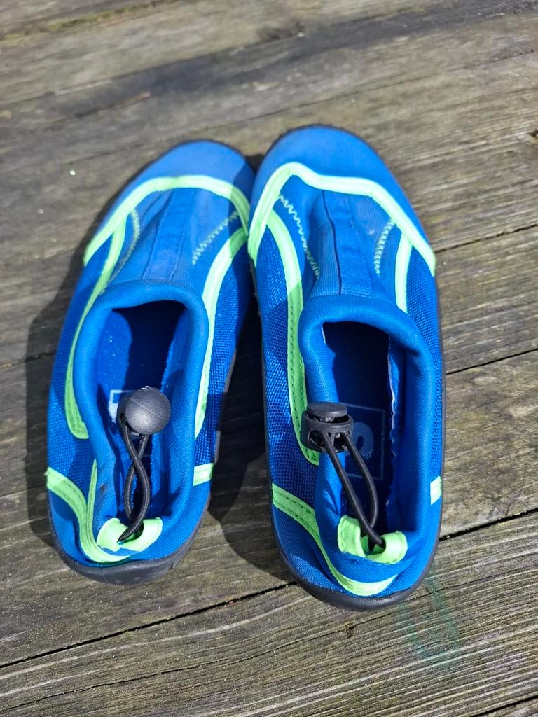 Zwemschoenen maat 32, Zwemschoenen, Ophalen of Verzenden, Zo goed als nieuw, Scapino
