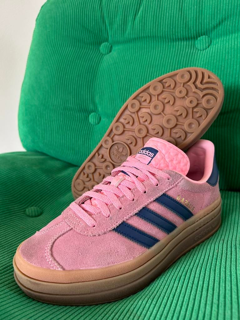 Adidas Gazelle Bold, Ophalen of Verzenden, Sneakers of Gympen, Roze, Gedragen
