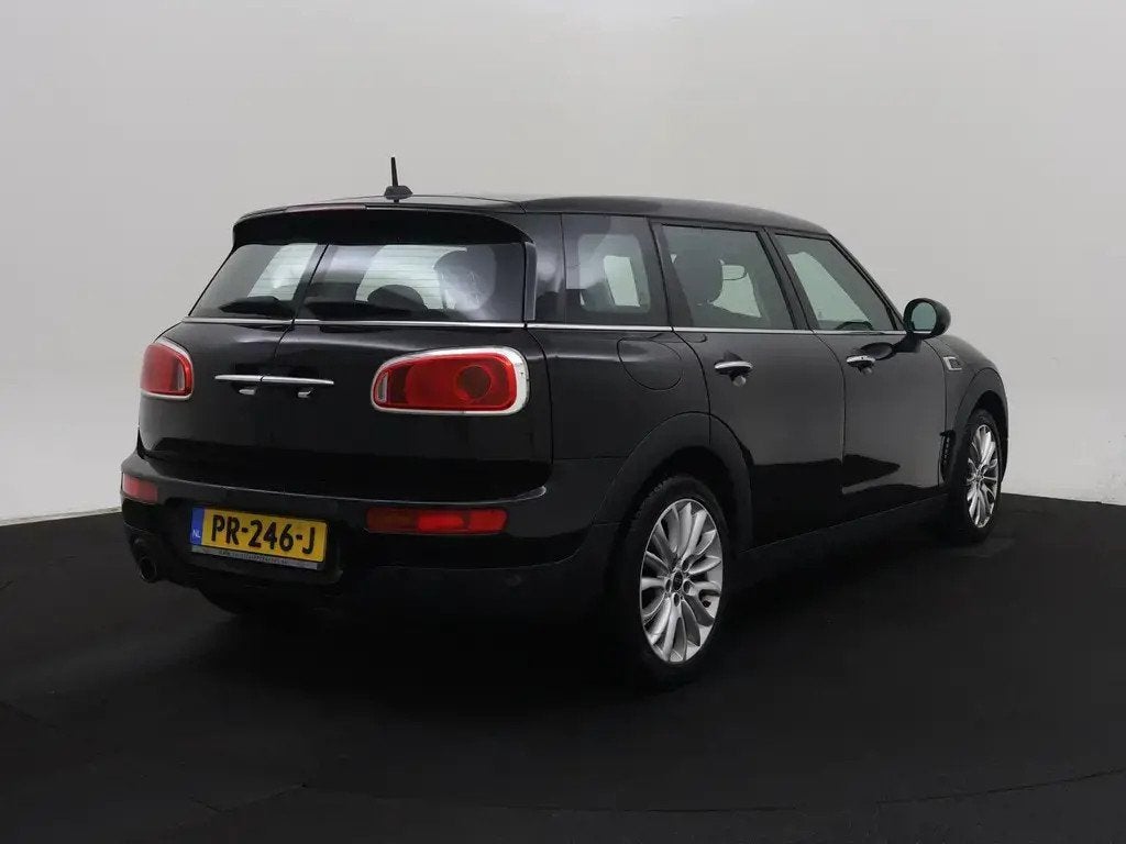 Mini Clubman 1.5 One Pepper, Voorwielaandrijving, Gebruikt, Zwart, 102 pk