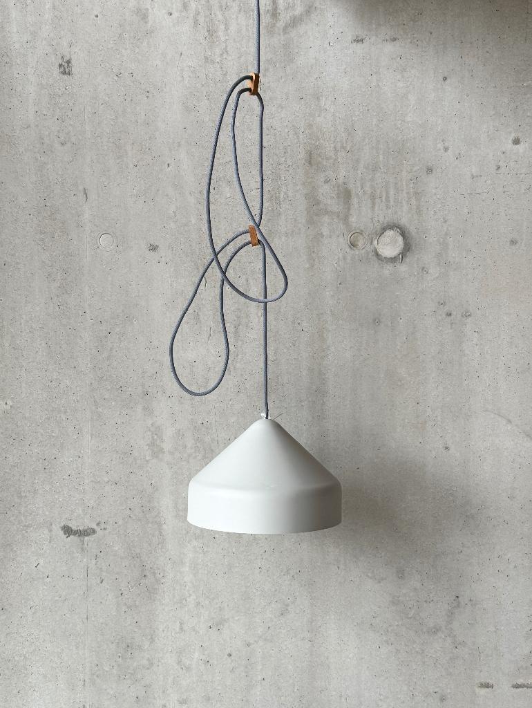 Lloop lamp, Ontwerpduo, Huis en Inrichting, Lampen | Hanglampen, Zo goed als nieuw, Minder dan 50 cm, Metaal, Ophalen of Verzenden