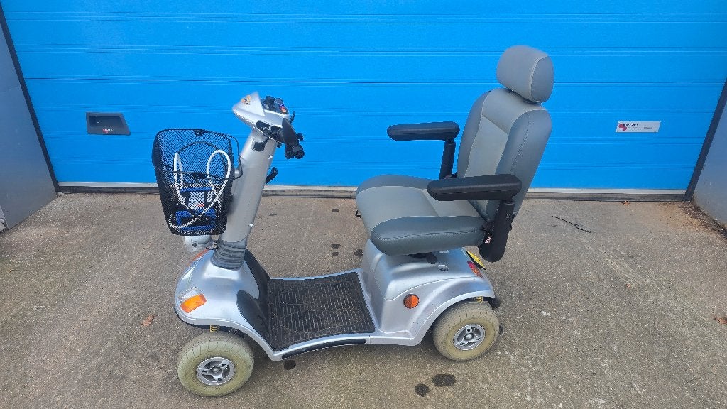 goed werkende 4 wielige scootmobiel met goede accu., Ophalen, Gebruikt, 11 t/m 15 km/u