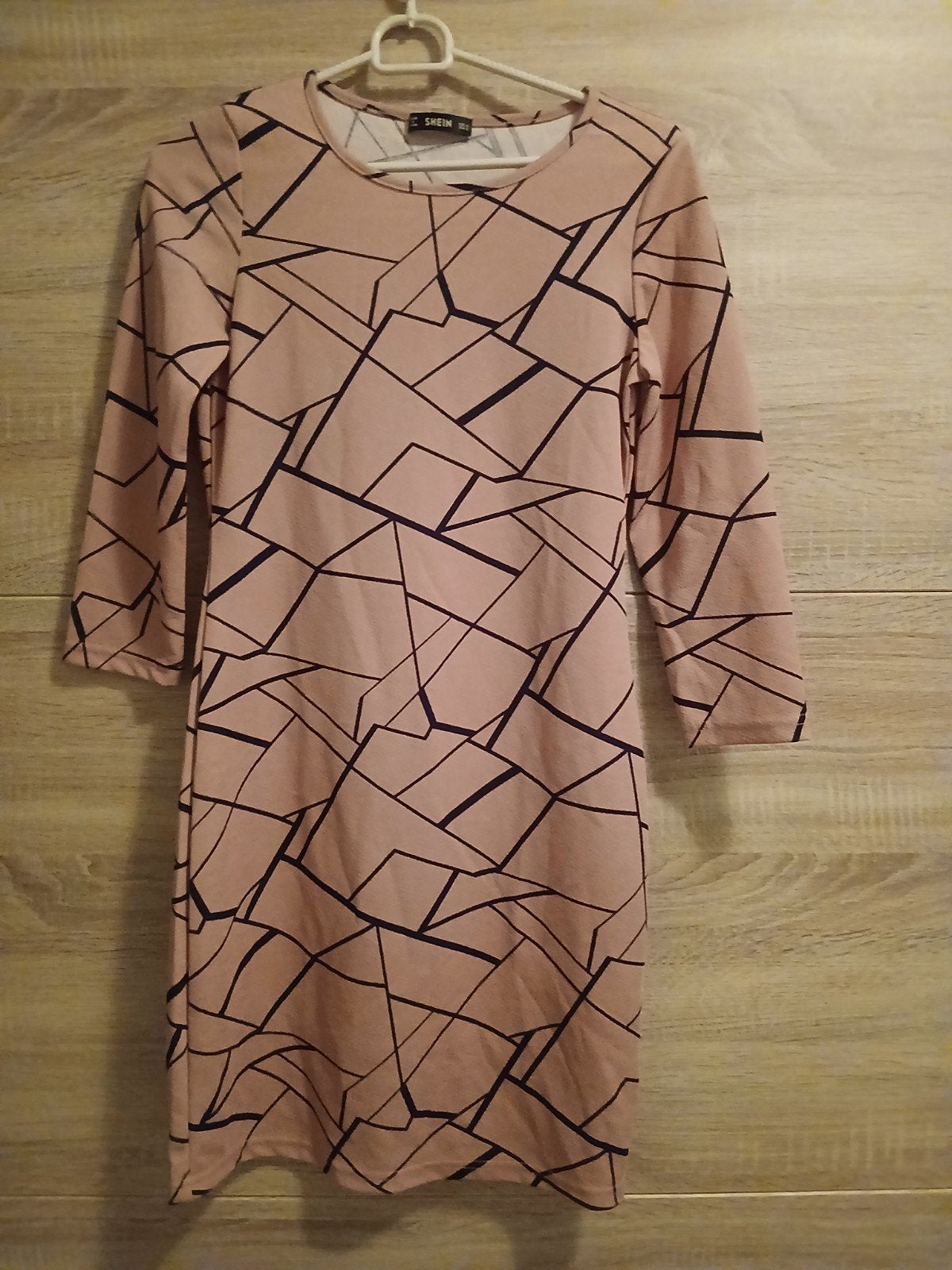 SHEIN Oudroze Jurk met Picasso Motief - Maat 36, Kleding | Dames, SHEIN, Verzenden