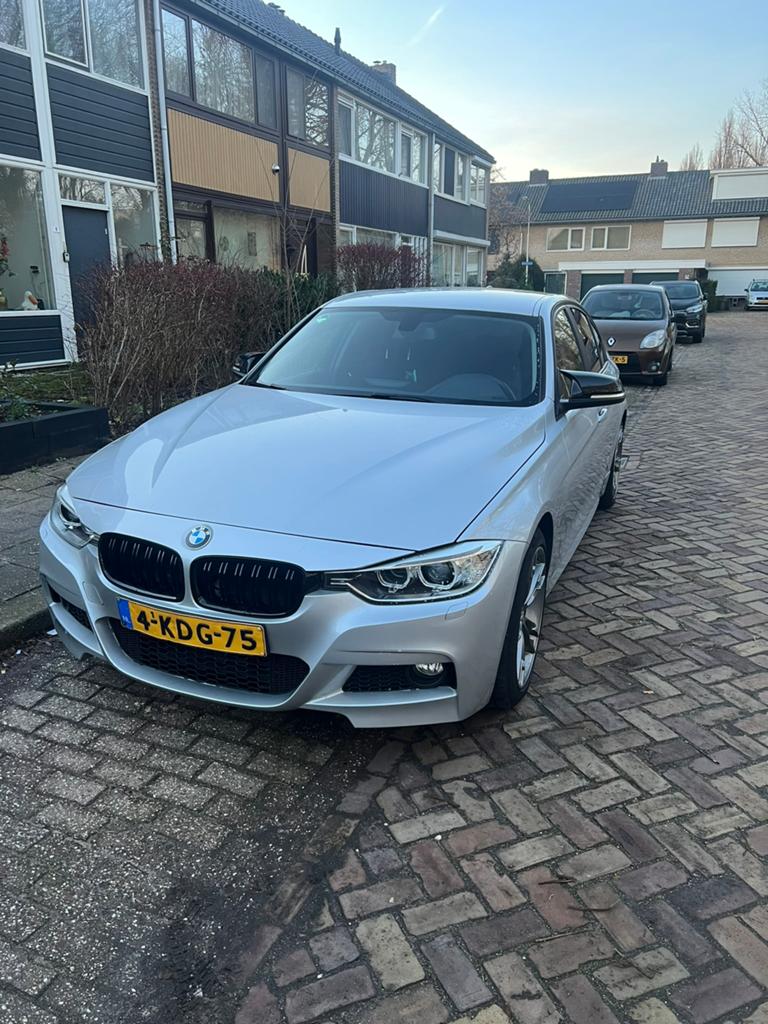 BMW 3-Serie 2.0D 320 EDE 120KW Aut8(f30) 2013 Grijs, Automaat, Achterwielaandrijving, 1995 cc, 4 cilinders