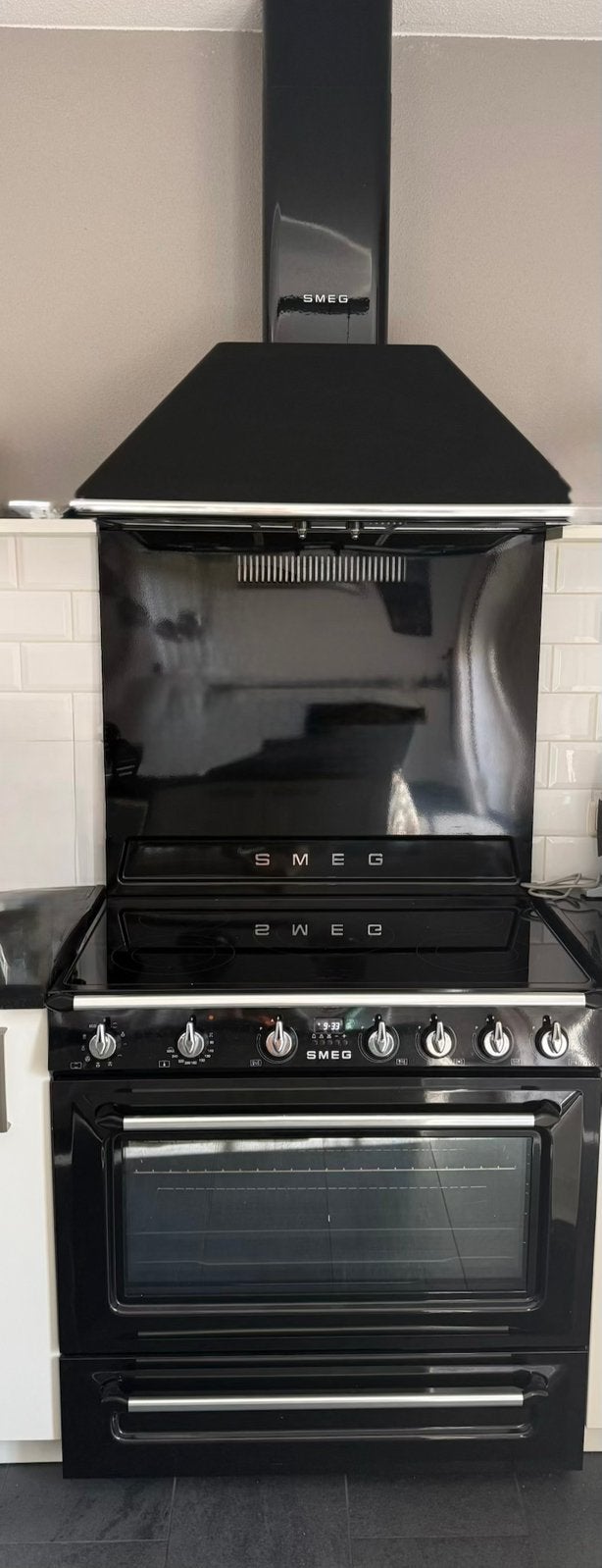 Smeg oven + inductie kookplaat + afzuigkap, Witgoed en Apparatuur, Fornuizen, Zo goed als nieuw, Vrijstaand, Inductie, 5 kookzones of meer